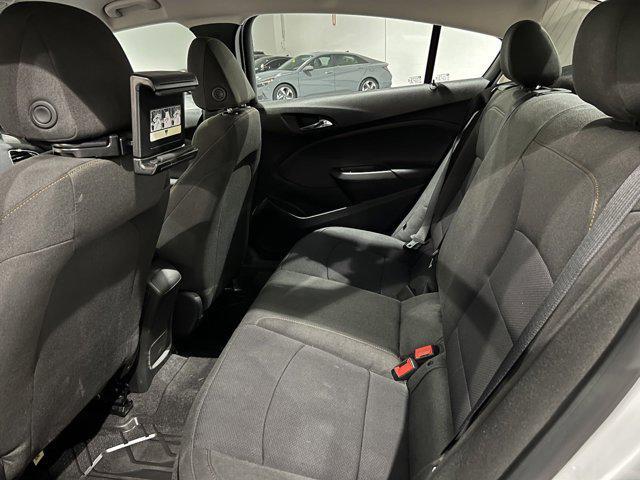 2018 chevrolet cruze ls