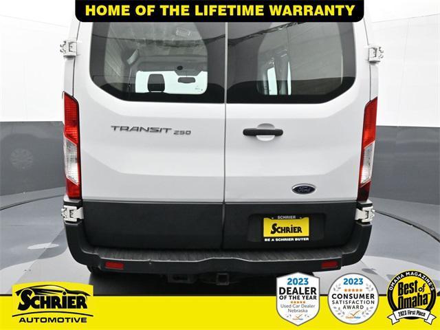 2015 ford transit-250 base