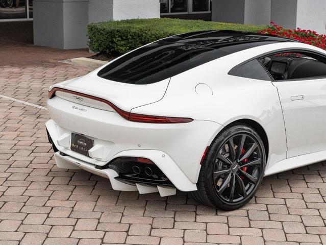 2019 aston martin vantage base