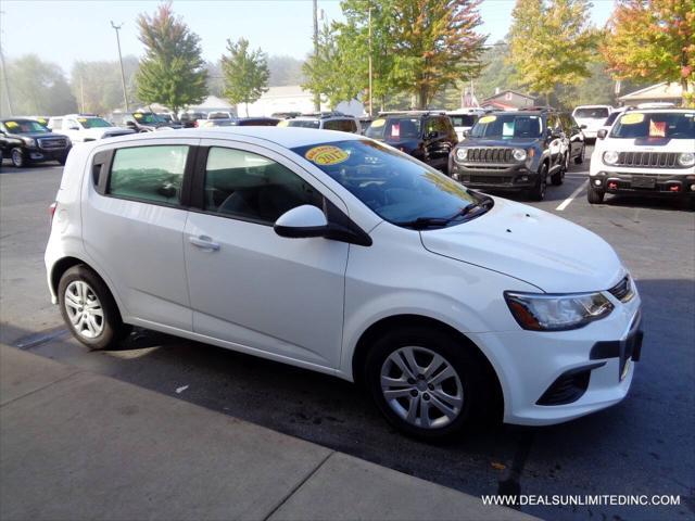 2017 chevrolet sonic lt