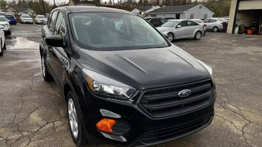 2019 ford escape s