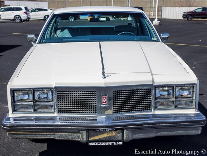 1977 oldsmobile 98 regency in downers grove, illinois