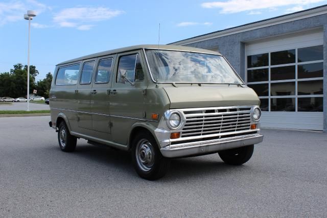 1968 ford vintage club wagon chateau 123 van 44k miles!