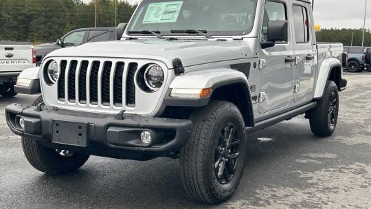 2023 Jeep Gladiator