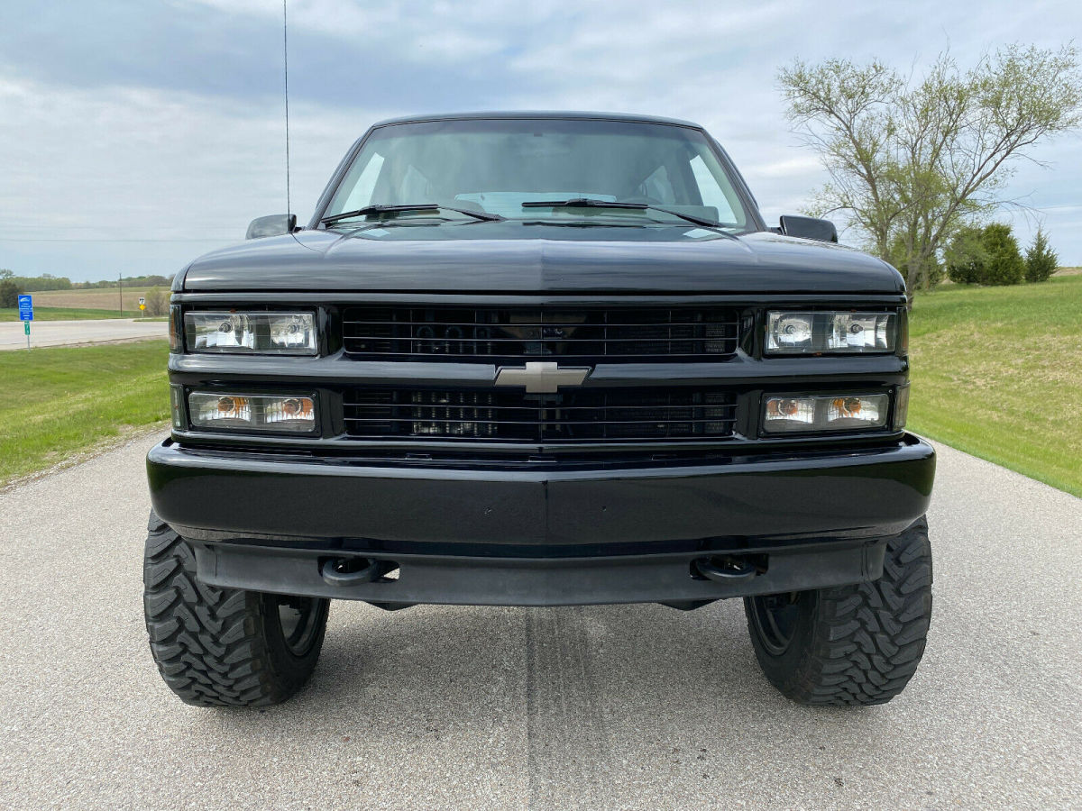 1994 chevrolet blazer 4x4, 5.7l, auto, black ext, gray int