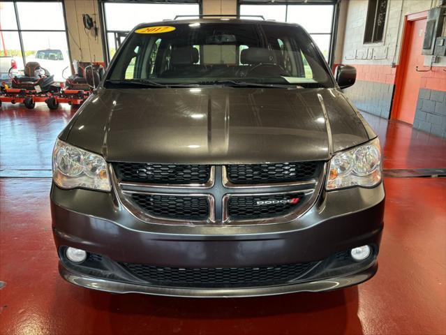 2017 dodge grand caravan sxt
