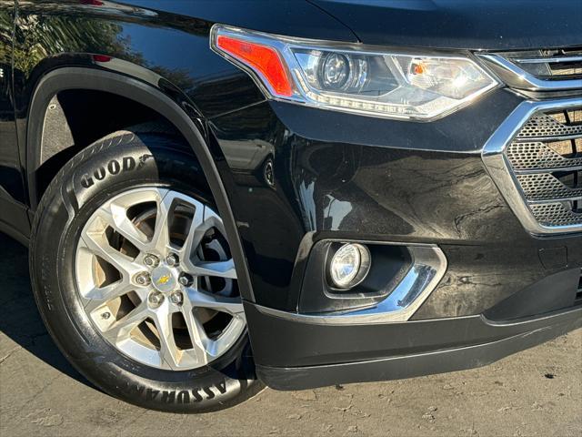 2020 chevrolet traverse lt cloth