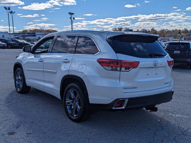 2017 toyota highlander limited platinum