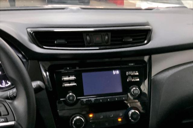 2018 nissan rogue sport s