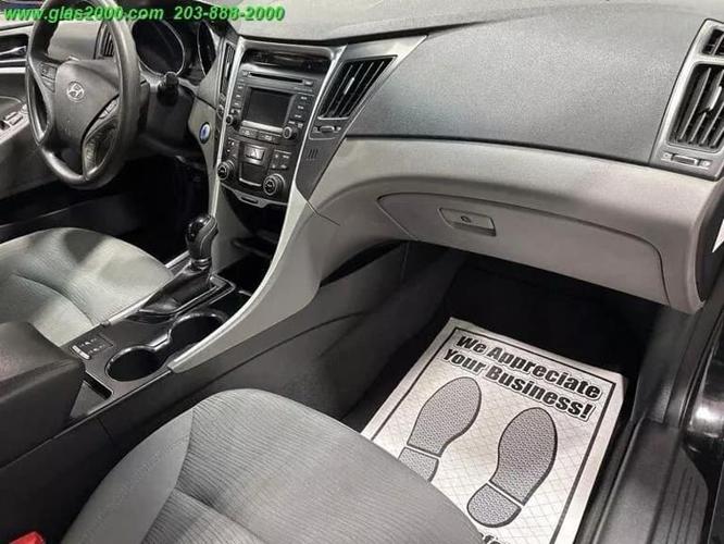 2015 hyundai sonata hybrid sedan 4d in new haven, connecticut