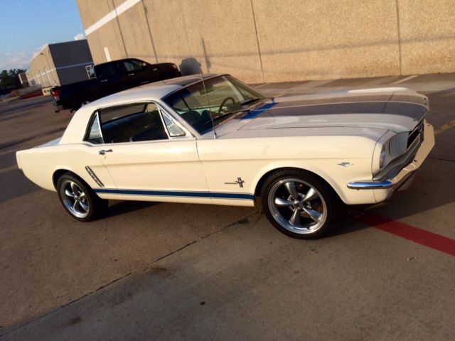 1965 mustang killer resto-modded, susp. upgraded, 4 wheel disc brakes,5.0 liter