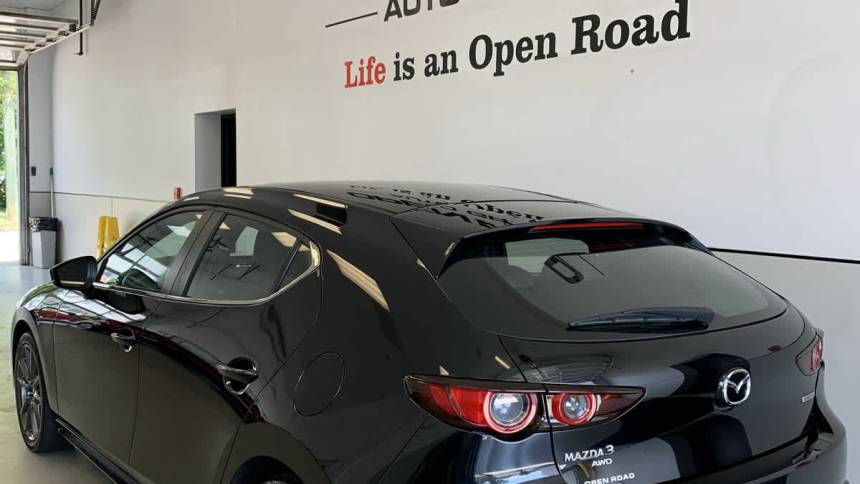 2021 mazda mazda3 hatchback preferred