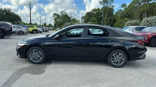 2024 Hyundai Elantra