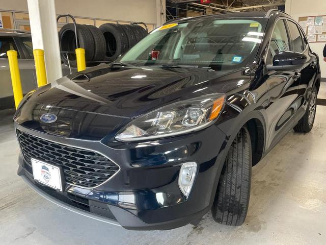 2021 ford escape sel