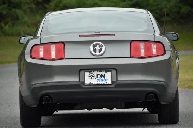 2011 ford mustang v6 premium