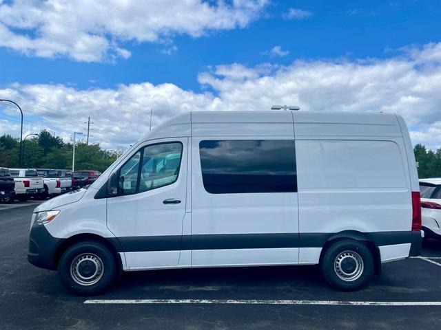 2024 mercedes-benz sprinter 2500 standard roof 4-cyl diesel ho