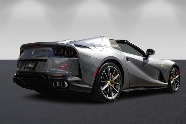2023 ferrari 812 gts base