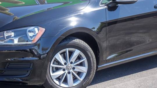 2017 Volkswagen Golf