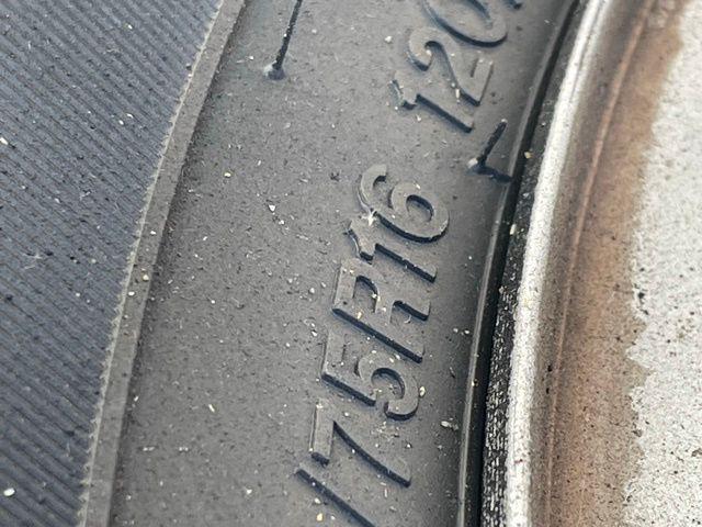 2021 chevrolet express 2500 rwd 2500 regular wheelbase wt