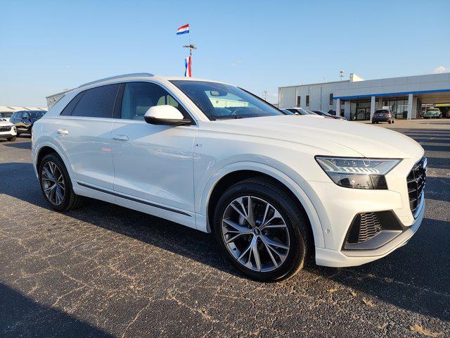 2021 audi q8 55 premium plus