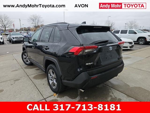 2022 toyota rav4 hybrid le