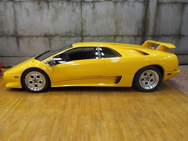 1991 lamborghini diablo coupe 11814 miles yellow 5 speed manual