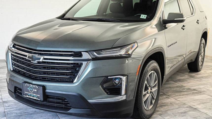 2022 chevrolet traverse lt cloth