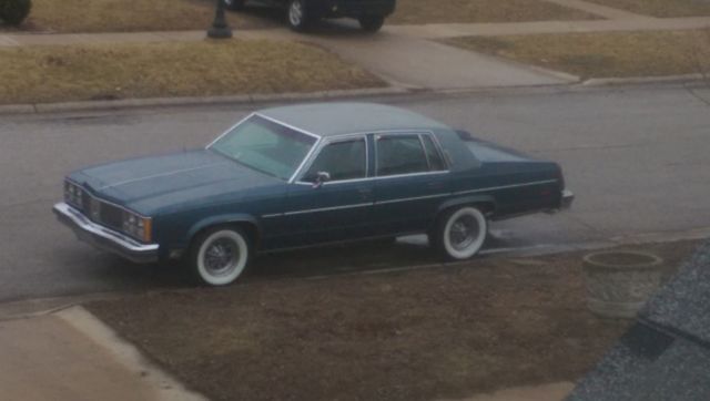 oldsmobile ninety eight blue excellent coupe