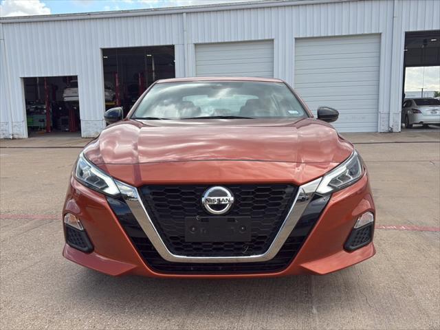 2020 nissan altima sr fwd