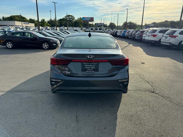 2019 kia forte fe