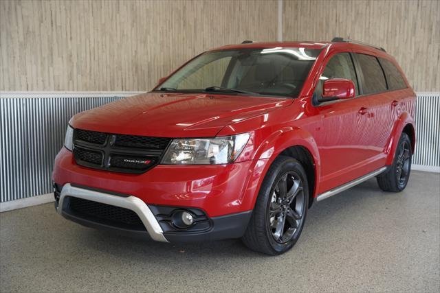 2020 dodge journey crossroad