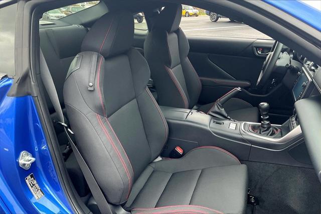 2022 subaru brz premium