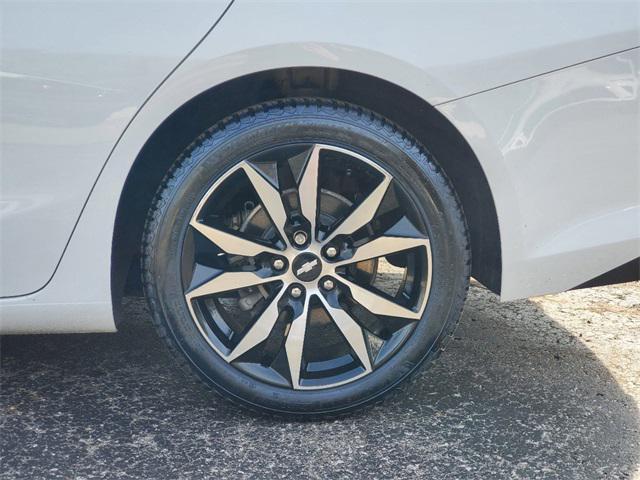 2018 chevrolet malibu lt