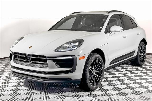 2024 porsche macan base