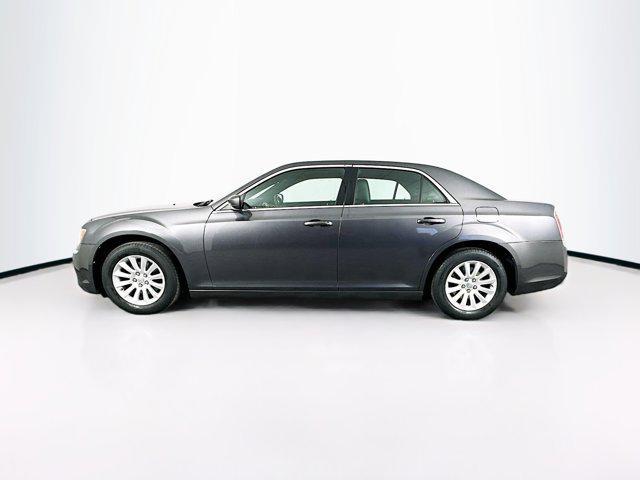 2013 chrysler 300 s