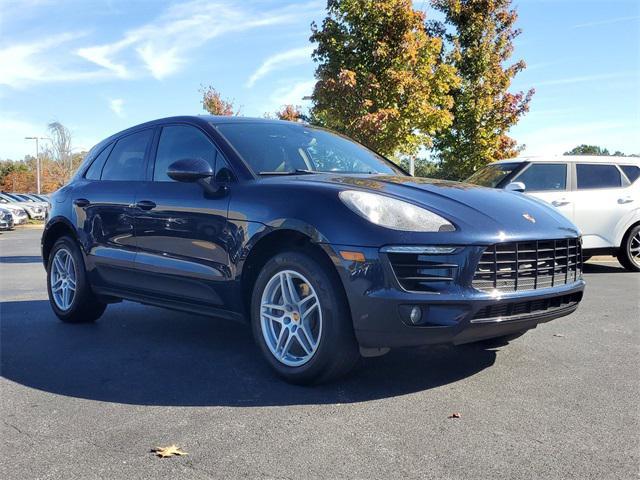 2018 porsche macan base