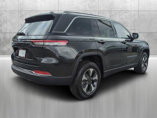 2024 jeep grand cherokee 4xe base