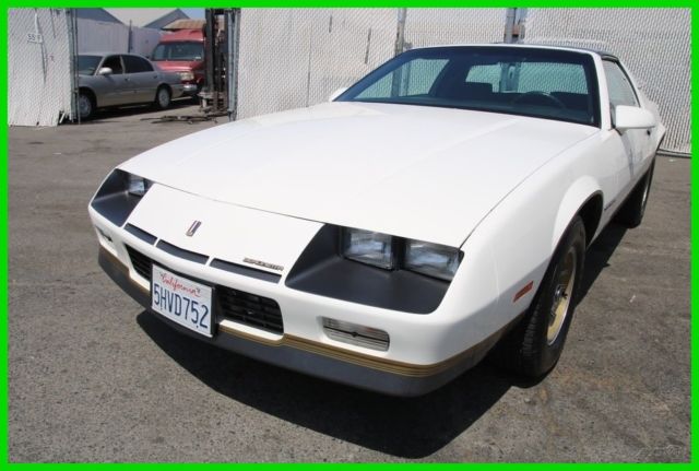 1986 chevrolet camaro berlinetta 64k original low miles 8 cylinder no reserve