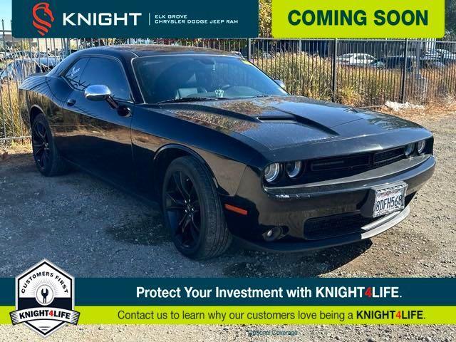 2018 dodge challenger sxt