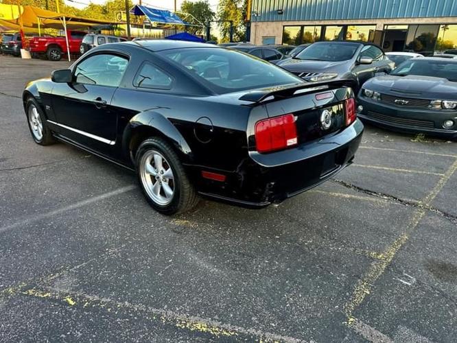 2007 ford mustang gt deluxe 2dr coupe in phoenix, arizona