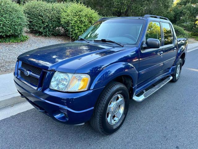2005 ford explorer sport trac xlt