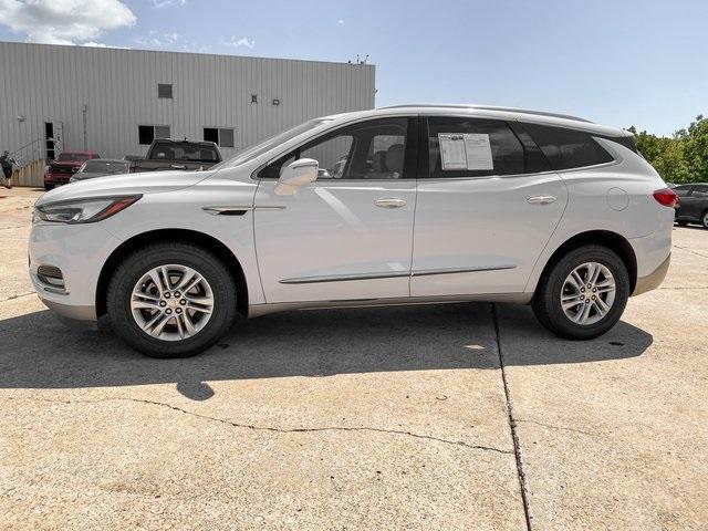2020 buick enclave essence