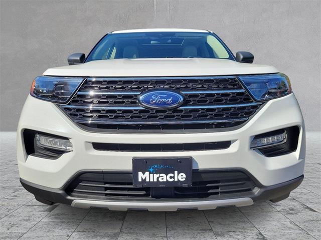 2021 ford explorer xlt