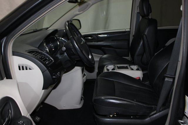 used 2012 chrysler town & country touring fargo, nd 58103 for sale in fargo, north dakota