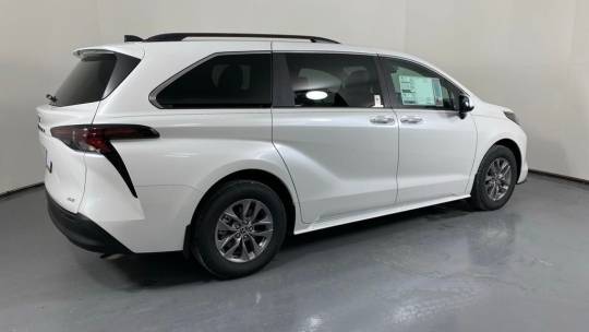 2025 Toyota Sienna