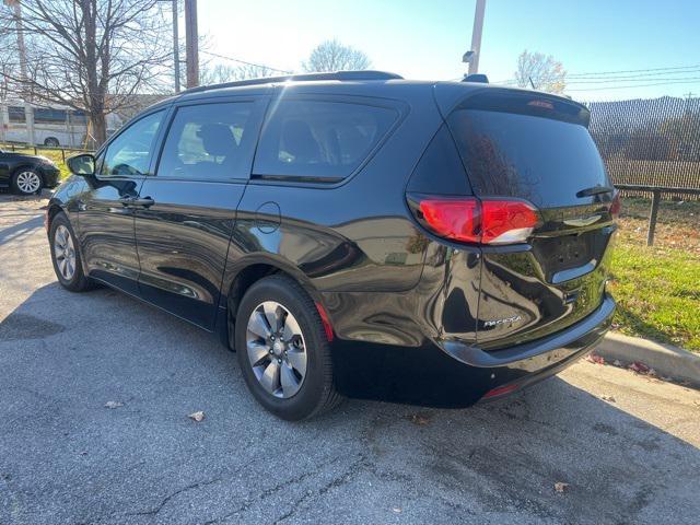 2018 chrysler pacifica hybrid limited