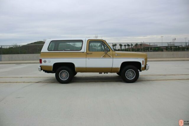 survivor blazer gmc jimmy k5 convertible