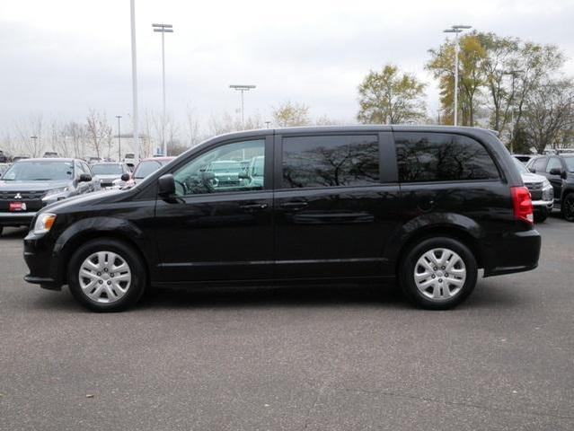 2018 dodge grand caravan se