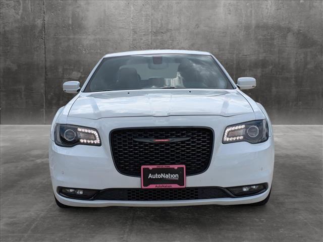2023 chrysler 300 s