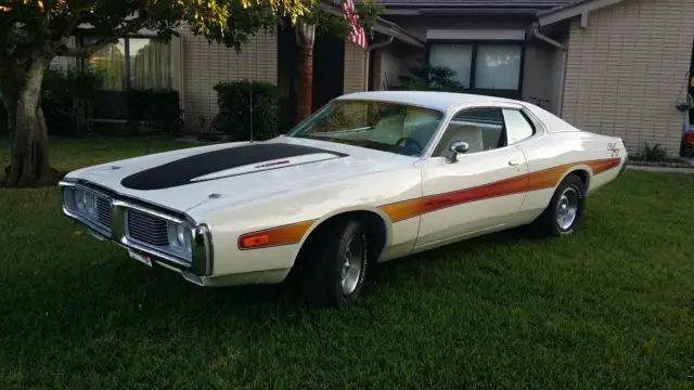 1973 dodge charger base coupe 2-door 440 cid